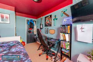 Bedroom- click for photo gallery